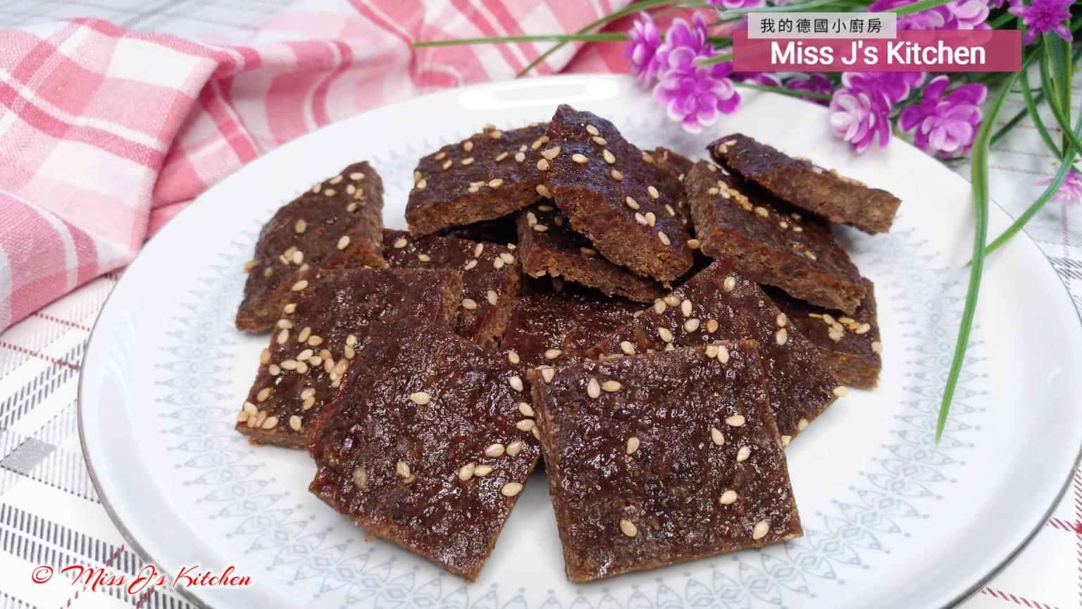 Gebackene Hähnchenbrust mit cremiger Champignonsauce in nur 30min ... Gebackene Hähnchenbrust mit cremiger Champignonsauce in nur 30min ...